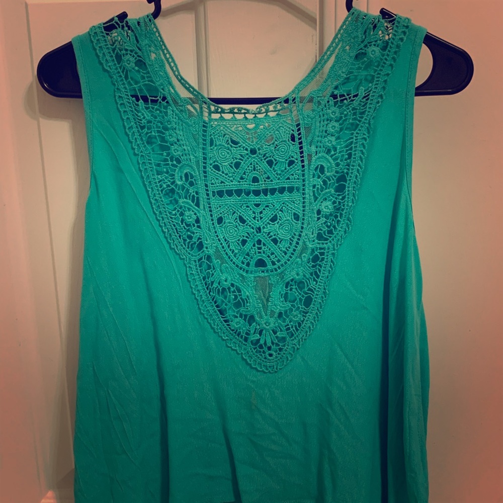 Sleeveless top